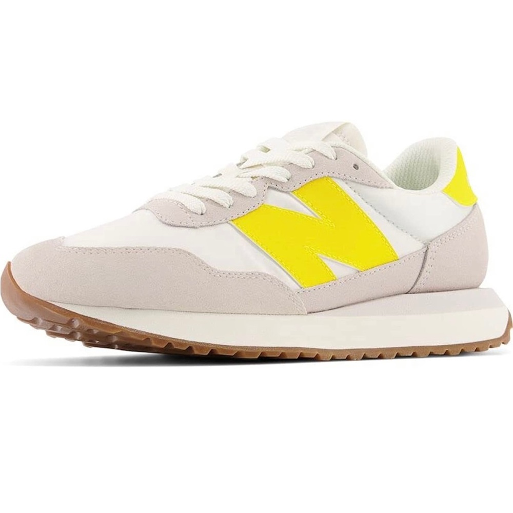 New Balance Women's 237 V1 Classic Sneaker